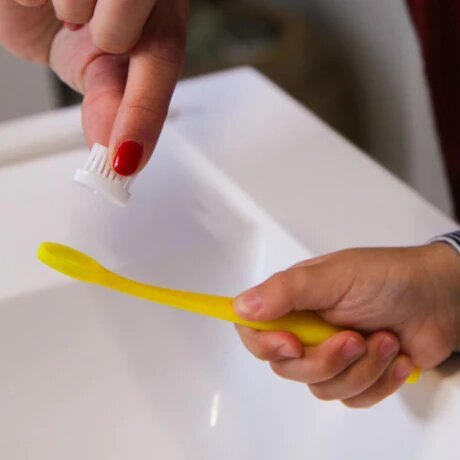 Brosse à dents écologique à tête rechargeables souple enfant bioplastique français 2 à 6 ans
