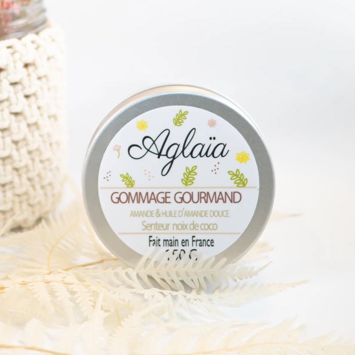 Exfoliant et stimulant, le gommage est le secret d'une peau en bonne santé. Recette naturelle de gommage maison Normand