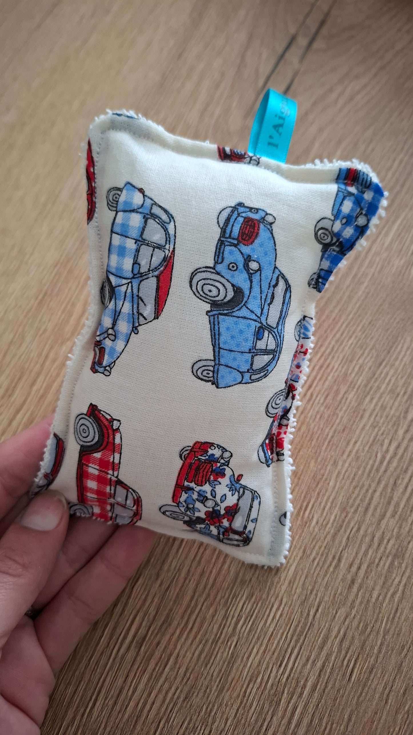 Blanchette, éponge lavable et durable idéale pour faire la vaisselle