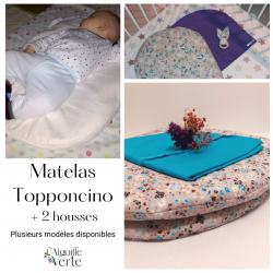 Un topponcino est un matelas montessori pour bébé qui apporte confort, soutien et chaleur pendant ses premiers mois.