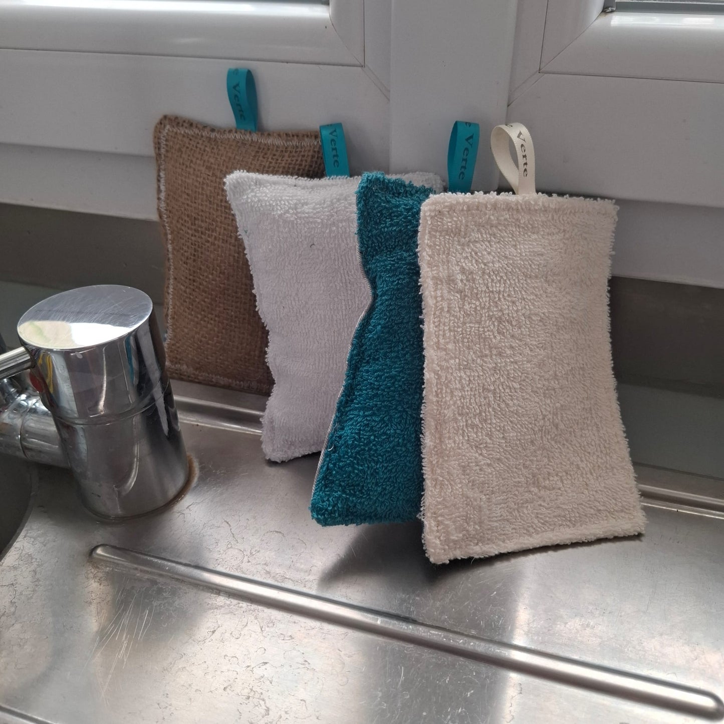 Pack 4 éponges lavables zéro déchet Gratounette Doucette Blanchette Platounette - coton upcyclé sans microfibre fabriqué en France - l'Aiguille Verte