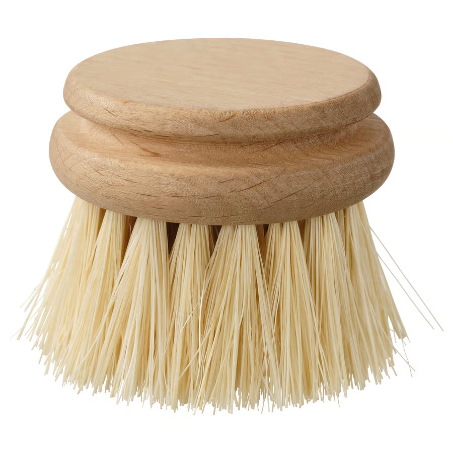 Tête de brosse à vaisselle écologique, pour changer de brosses sans changer le reste. La recharge se met directement sur le manche de la brosse vaisselle en bois.